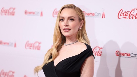 Lindsay Lohan za ELLE razkrila vse skrivnosti svojega mladostnega videza
