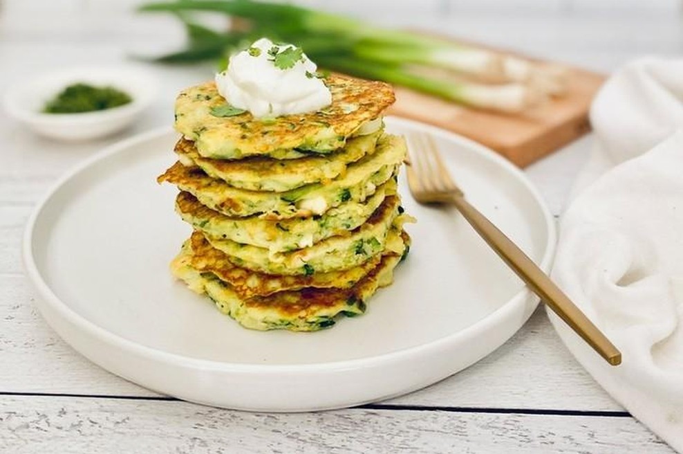 Recept za slastne palačinke z bučkami, ki jih boste želeli jesti za zajtrk, kosilo in večerjo (foto: Instagram/@gourmet.mami)