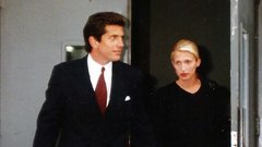 Najbolj šik par 90. let se vrača v seriji American Love Story: JFK Jr. in Carolyn Bessette-Kennedy