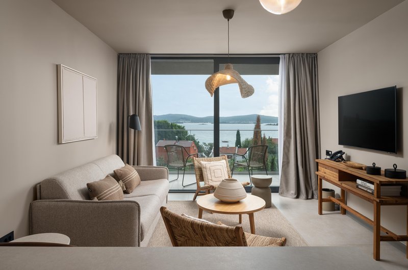 Obiskali smo prvi petzvezdični hotel od Splita do Zadra! (odprt je šele prvi mesec)