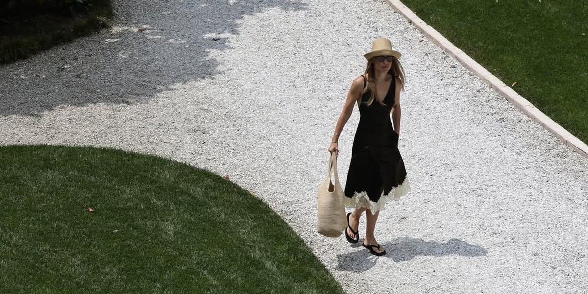 Pozabite na klasične sandale: s temi trendnimi različicami boste vedno izgledali šik
