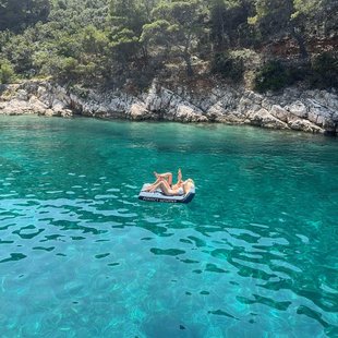 Obiskala je ogromno hrvaških otokov, a povsem očaral jo je le en