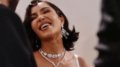 Kim Kardashian modna revija Balenciaga