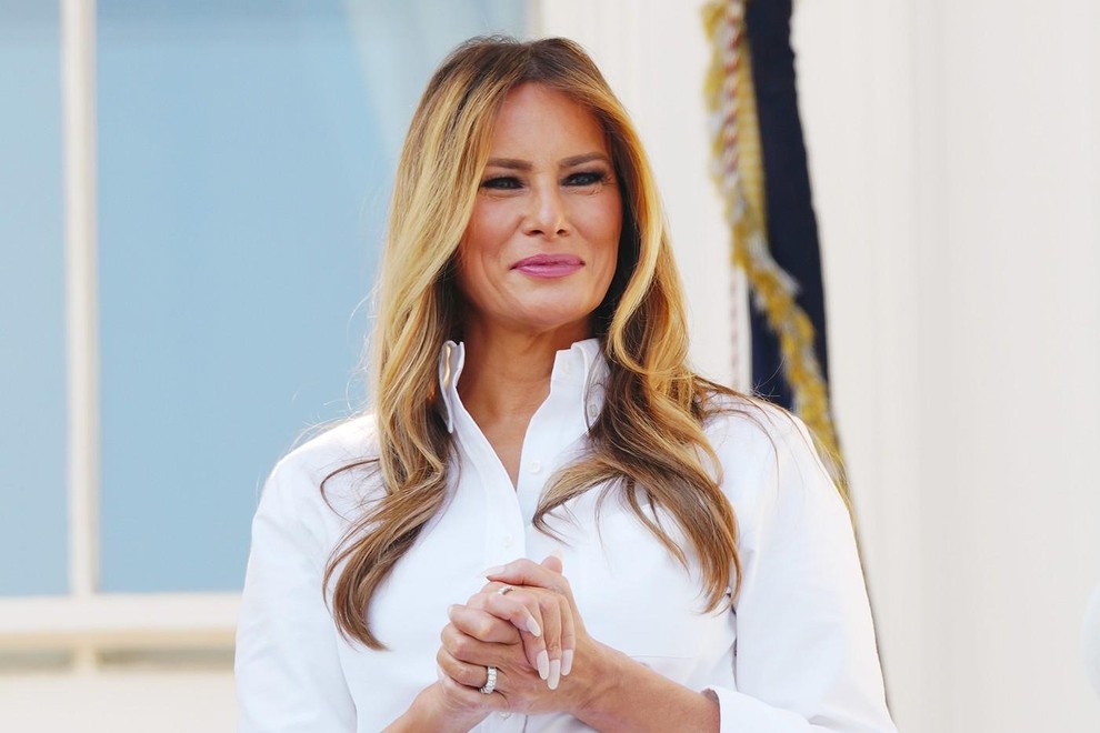 Melania Trump bela sončna očala