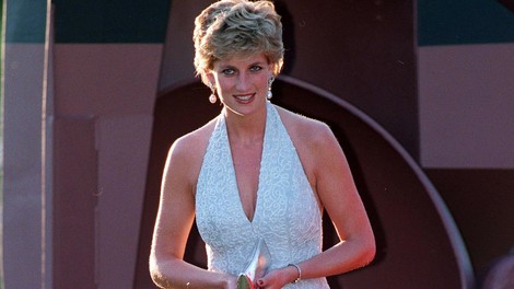 Najlepše obleke princese Diane, ki so se zapisale v zgodovino