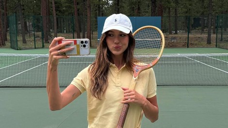 Zakaj je tenis najbolj šik poletna aktivnost, ki jo morate preizkusiti