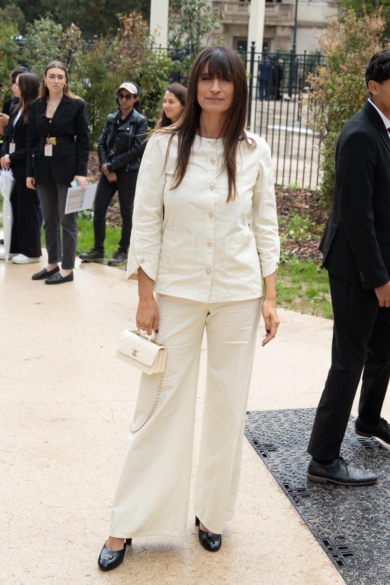 Caroline De Maigret