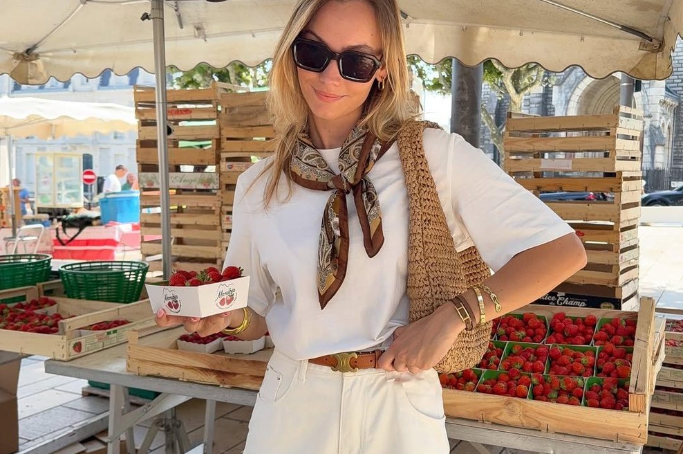 9 šik modnih formul, ki jih lahko uporabite za ustvarjanje avgustovskih kombinacij (foto: Instagram/@ines.frassint)