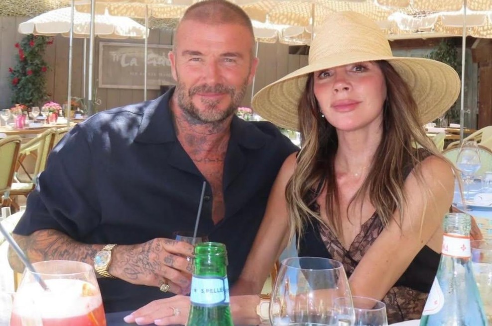 Victoria Beckham sledi stopinjam princese Kate s to "kraljevsko manikiro" (foto: Instagram/@victoriabeckham)