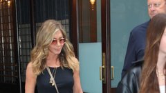 Jennifer Aniston natikači japonke obutev