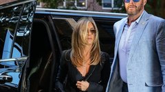 Jennifer Aniston obleka moda