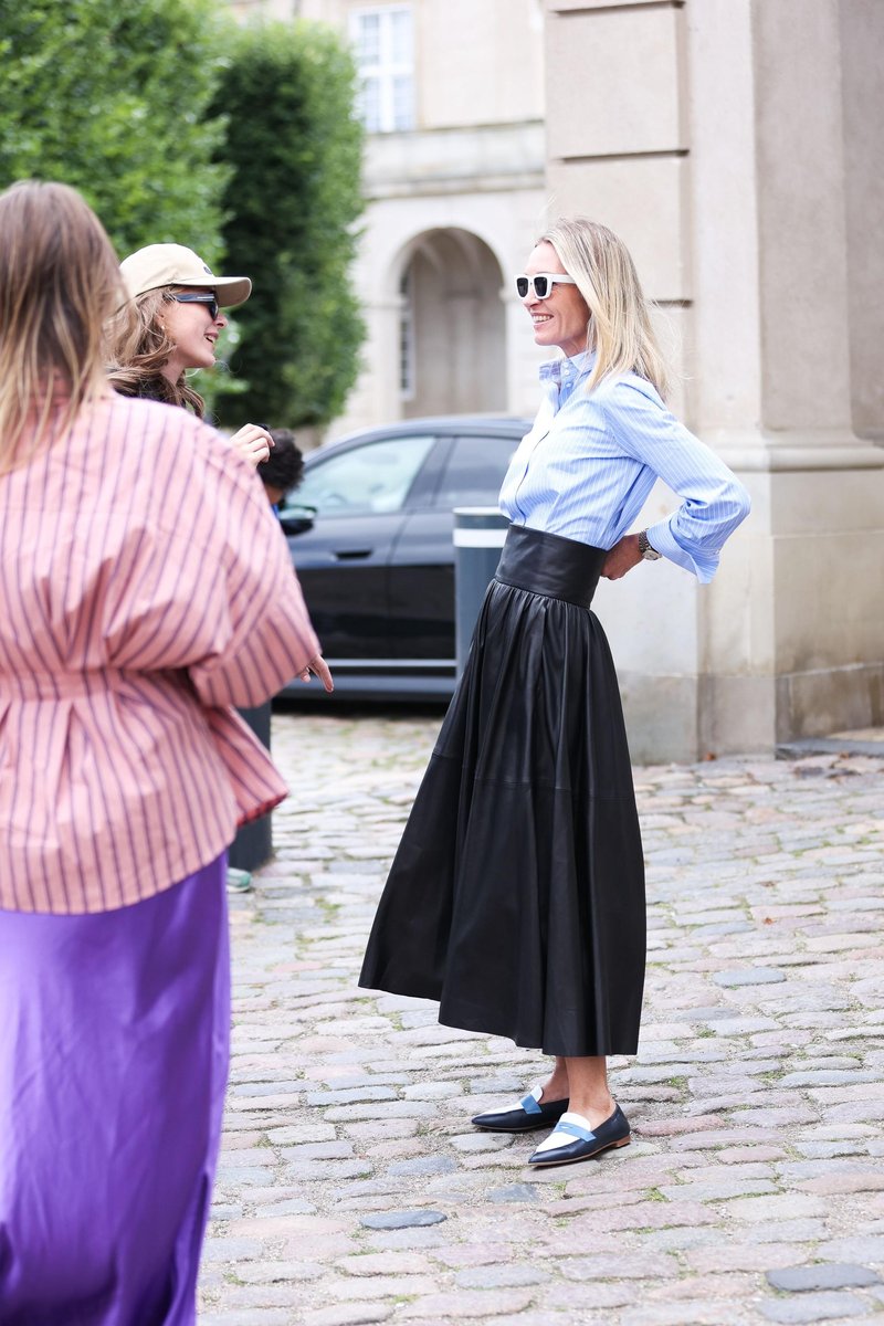 modra srajca, street style