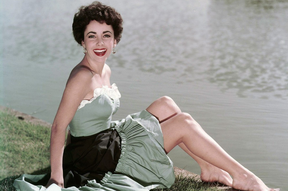 Slavna igralka Elizabeth Taylor je s pomočjo te diete izgubila skoraj 30 kilogramov (poglejte si njen jedilnik) (foto: Profimedia)