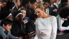 princesa Charlene bela obleka Elie Saab