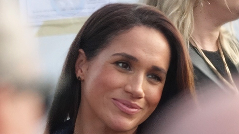 Meghan Markle obleka Carolina Herrera