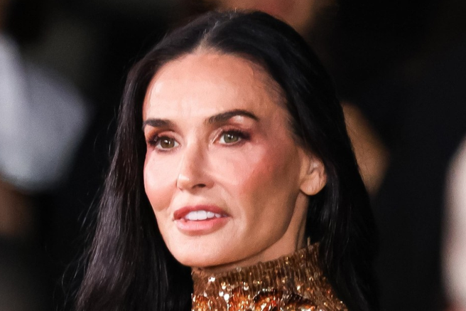 Demi Moore zlata obleka Gucci teden mode Milano