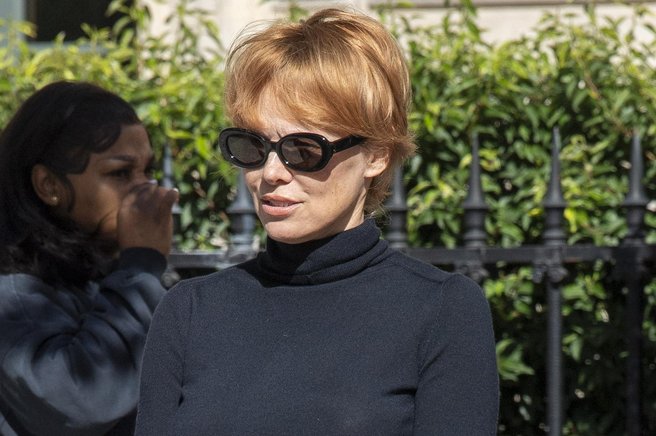 Svet jo je desetletja poznal kot blondinko, ta sprememba pa jo je naredila komaj prepoznavno