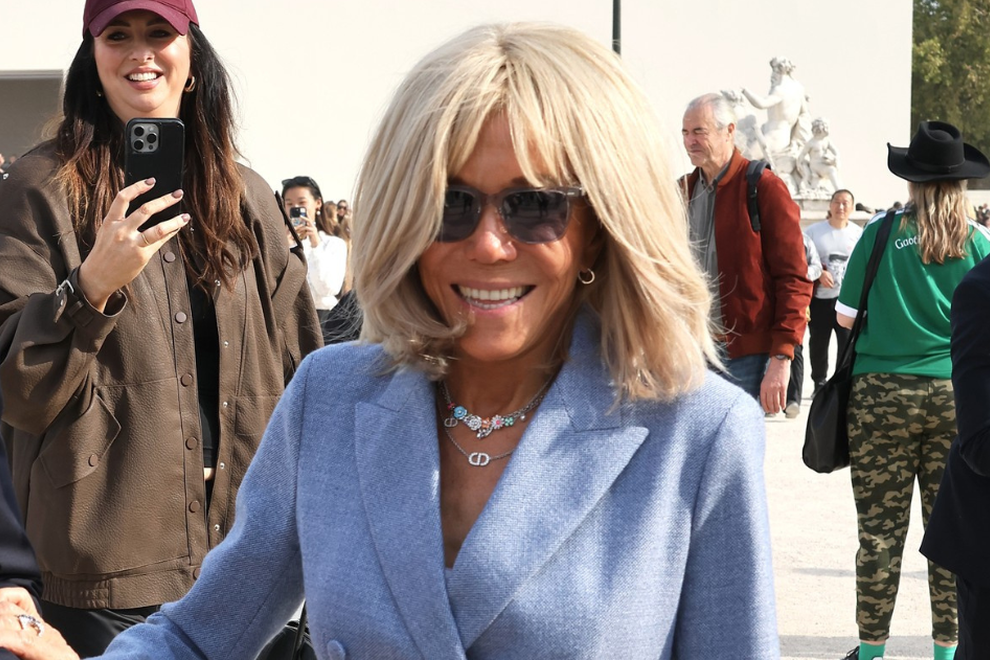 Brigitte Macron pariški teden mode Dior kavbojke