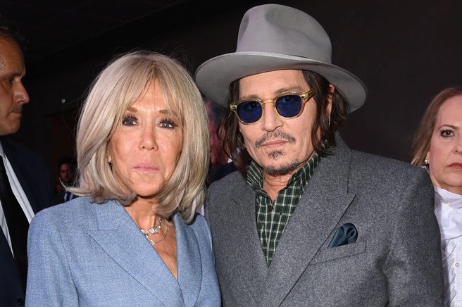 Brigitte Macron in Johnny Depp zaradi tega razloga ukradla pozornost v Parizu