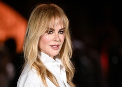 Nicole Kidman na modnem dogodku presenetila z izbiro oblačil (kot da gre na kavo)