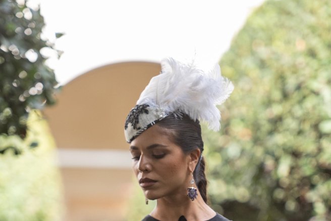 KRISTEN JAMES CO. jewelry with MELERINE ROSE INTERNATIONAL & JULZZALLURE headpiece