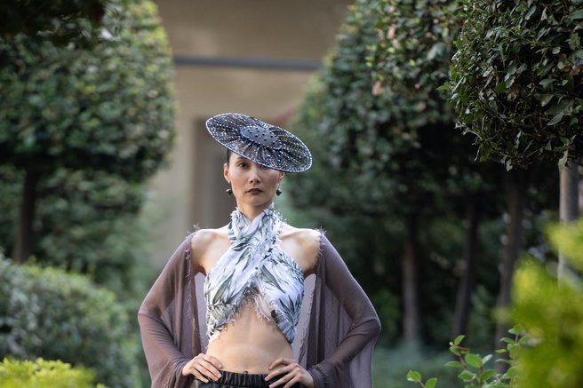STOLES BY BELLA with BETH AIMÉE jewelry & CASA LILY shoes & JULZZALLURE headpiece