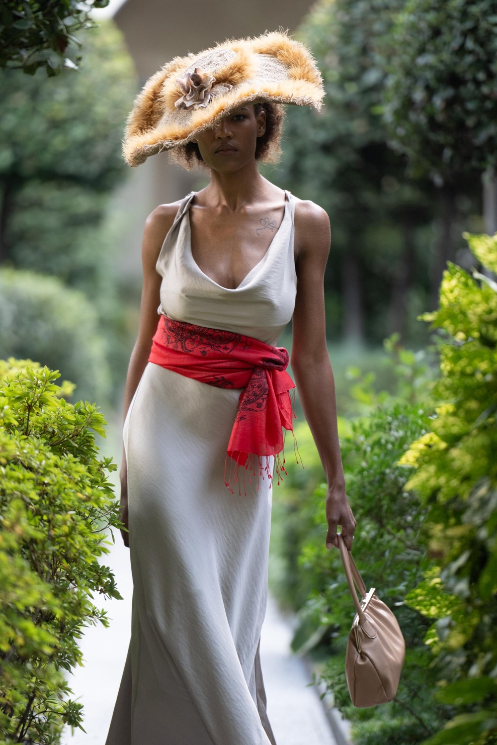 SUSHILA BAEHR scarf with WILL ROYALE' shoes & CHANDRA KEYSER bag & JULZZALLURE headpiece