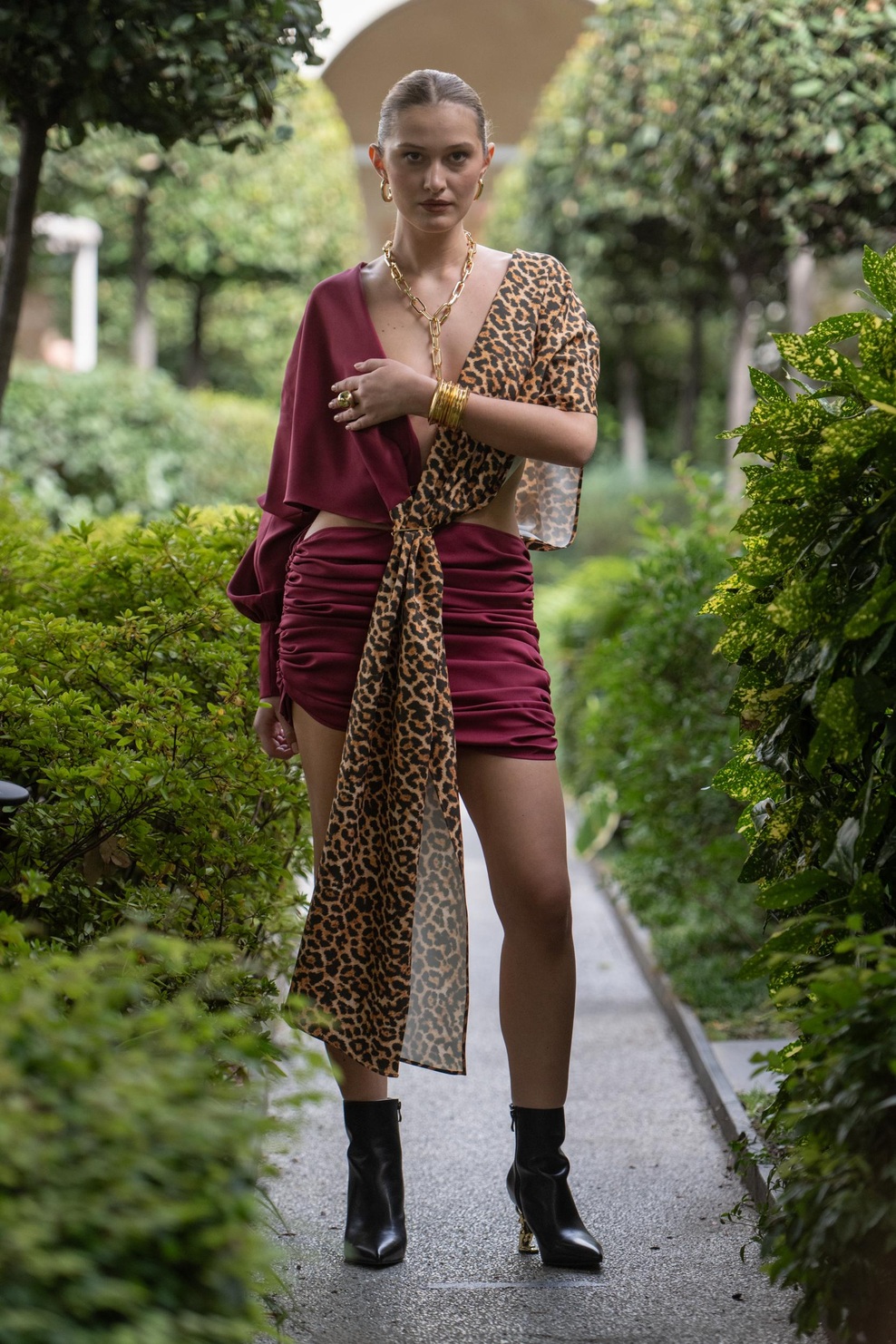 WILL ROYALE' shoes with I AM & DENISE PACINI jewelry