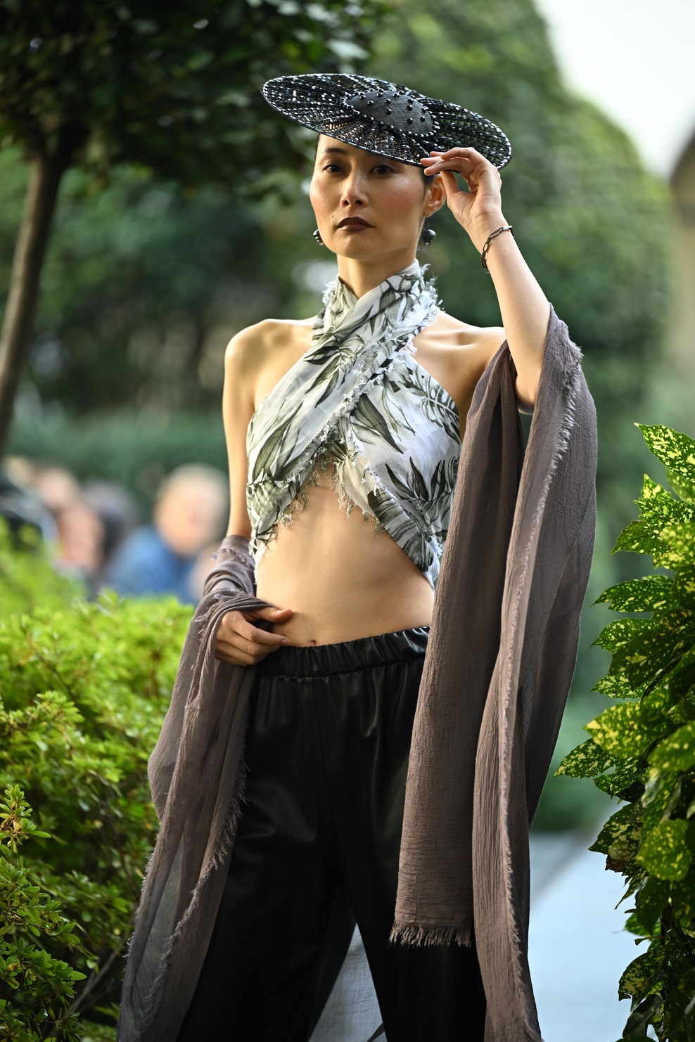 ETH AIMÉE jewelry with STOLES BY BELLA scarf & JULZZALLURE headpiece