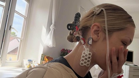 Začelo se je z bolečim grlom in nočnim potenjem, diagnoza jo je šokirala: Vse večji porast te hude bolezni med mladimi