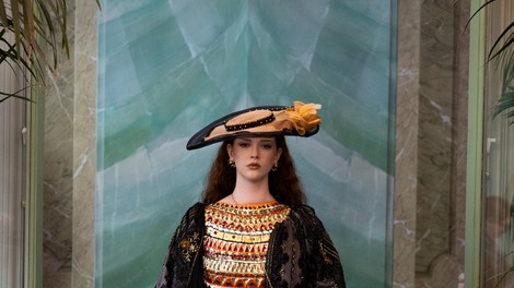 DESIGNZ BY MINAAZ with PB-DESIGN jewelry & JULZZALLURE headpiece & ANELLEJ BY JELENA KULIC bag