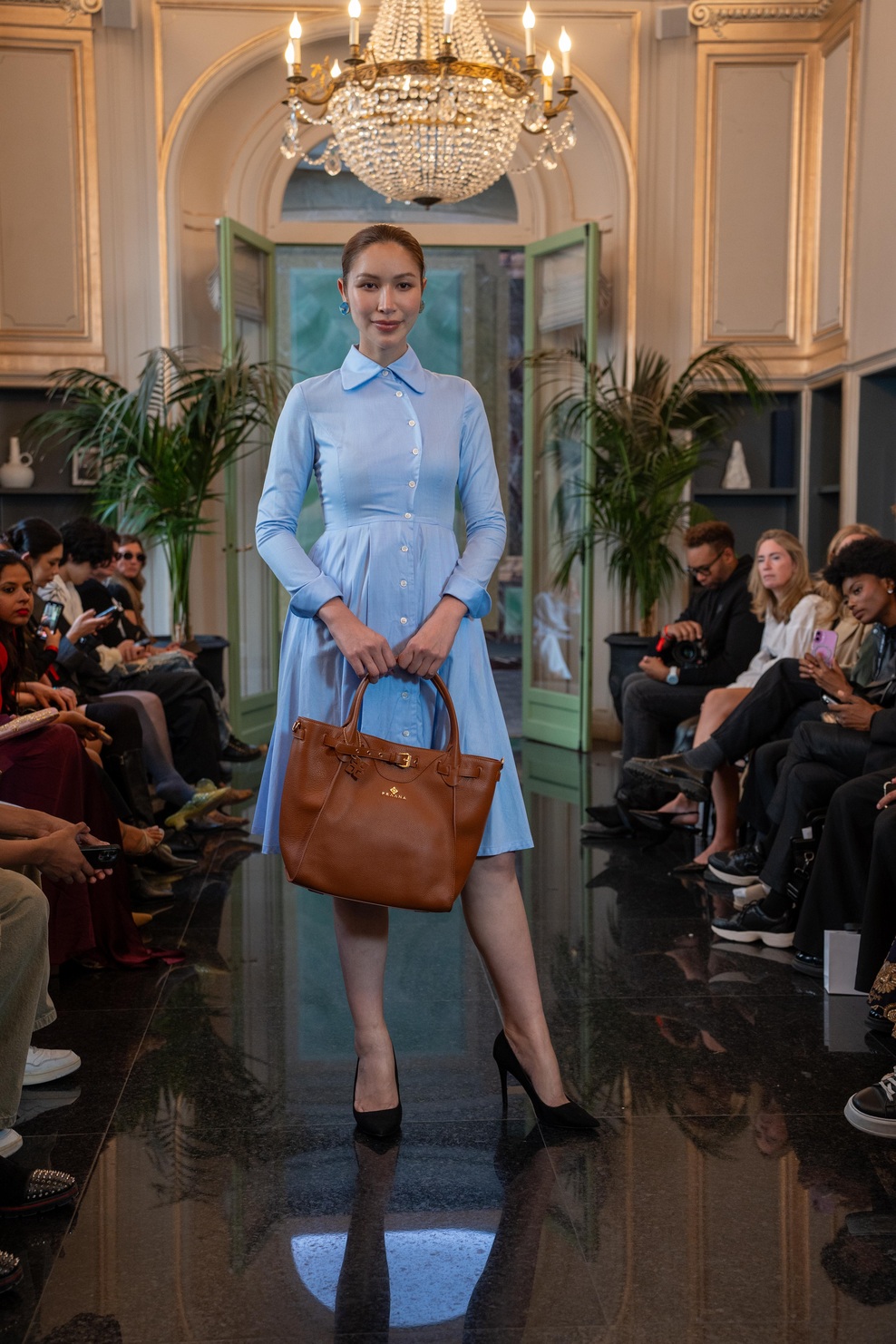 PRAANA LUXURY bag with RYUNOSUKE TOKYO