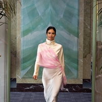 SUSHILA BAEHR – FINEST WRAP COUTURE