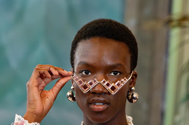 UHI accessories with MADVAN DESIGN