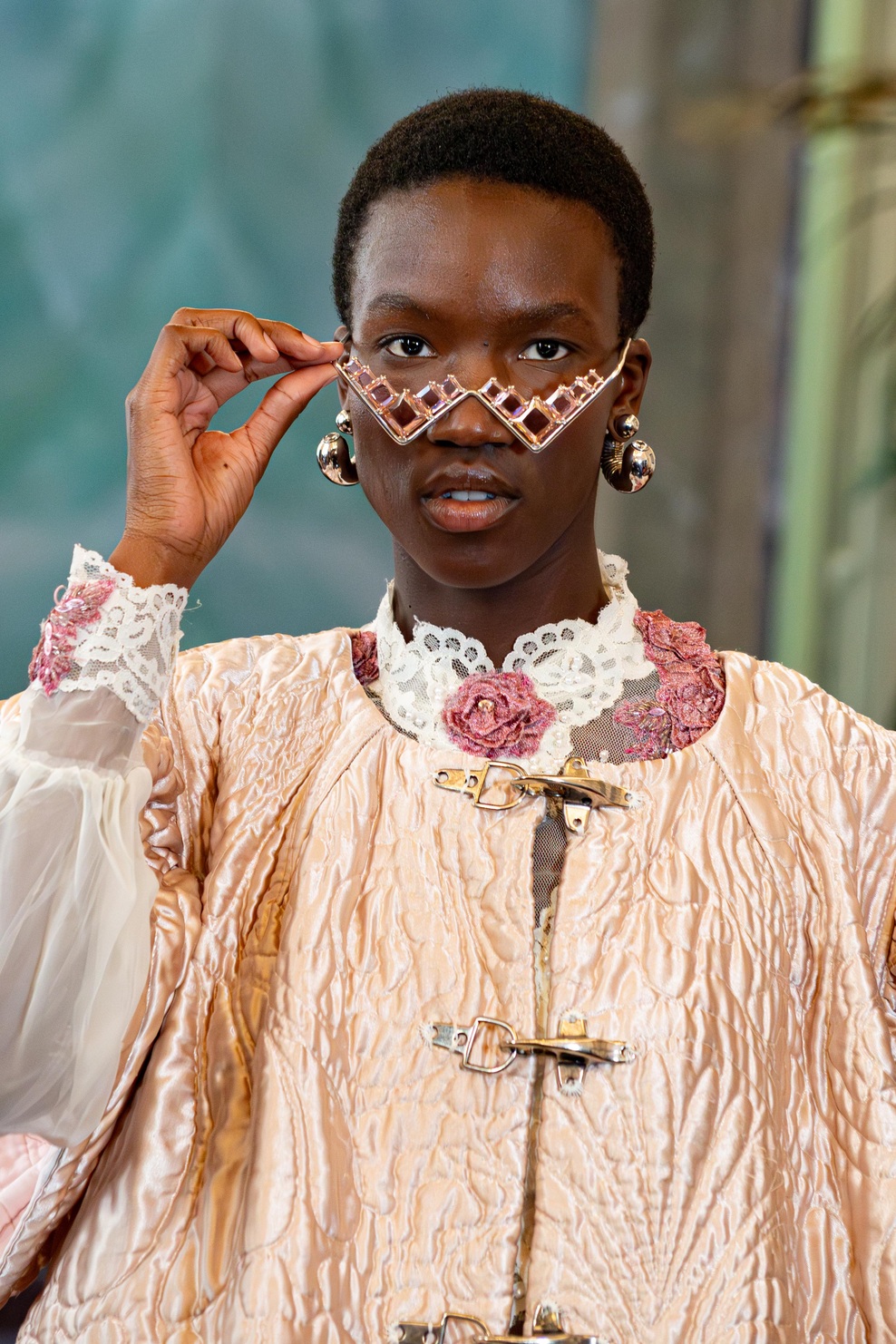 UHI accessories with MADVAN DESIGN