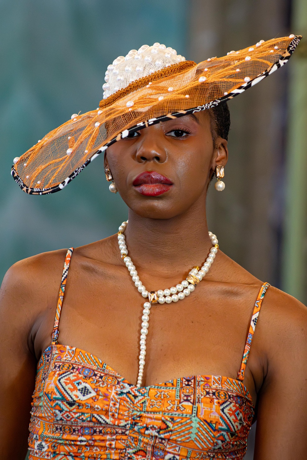CARLA DE LUCA jewelry with UEAEI & JULZZALLURE headpiece