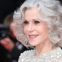 Praktični in elegantni jesenski čevlji, ki jih obožujejo vse generacije žensk (tudi Jane Fonda)