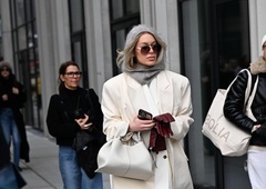 Pozabite na črno: ta plašč je vse, kar potrebujete za elegantno zimo