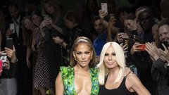 Jennifer Lopez obleka Versace