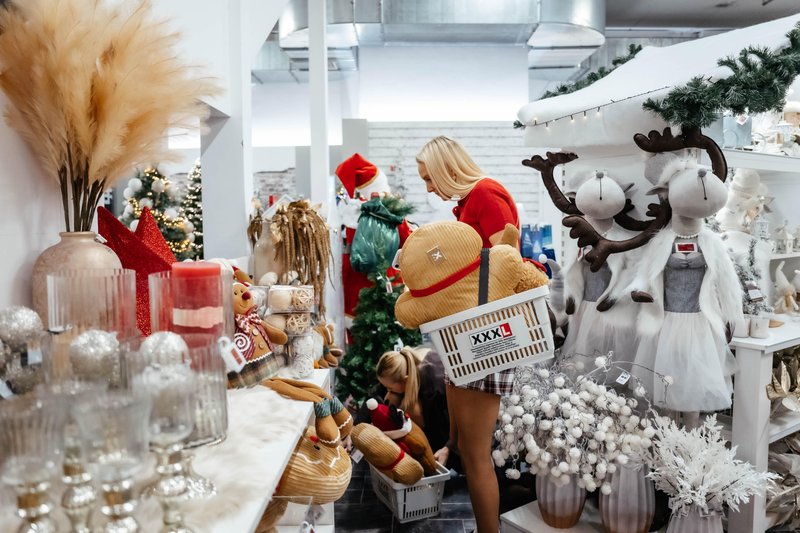 Prehiteli smo Mariah Carey in obiskali dih jemajoč božični sejem v Ljubljani, še kako vreden obiska!