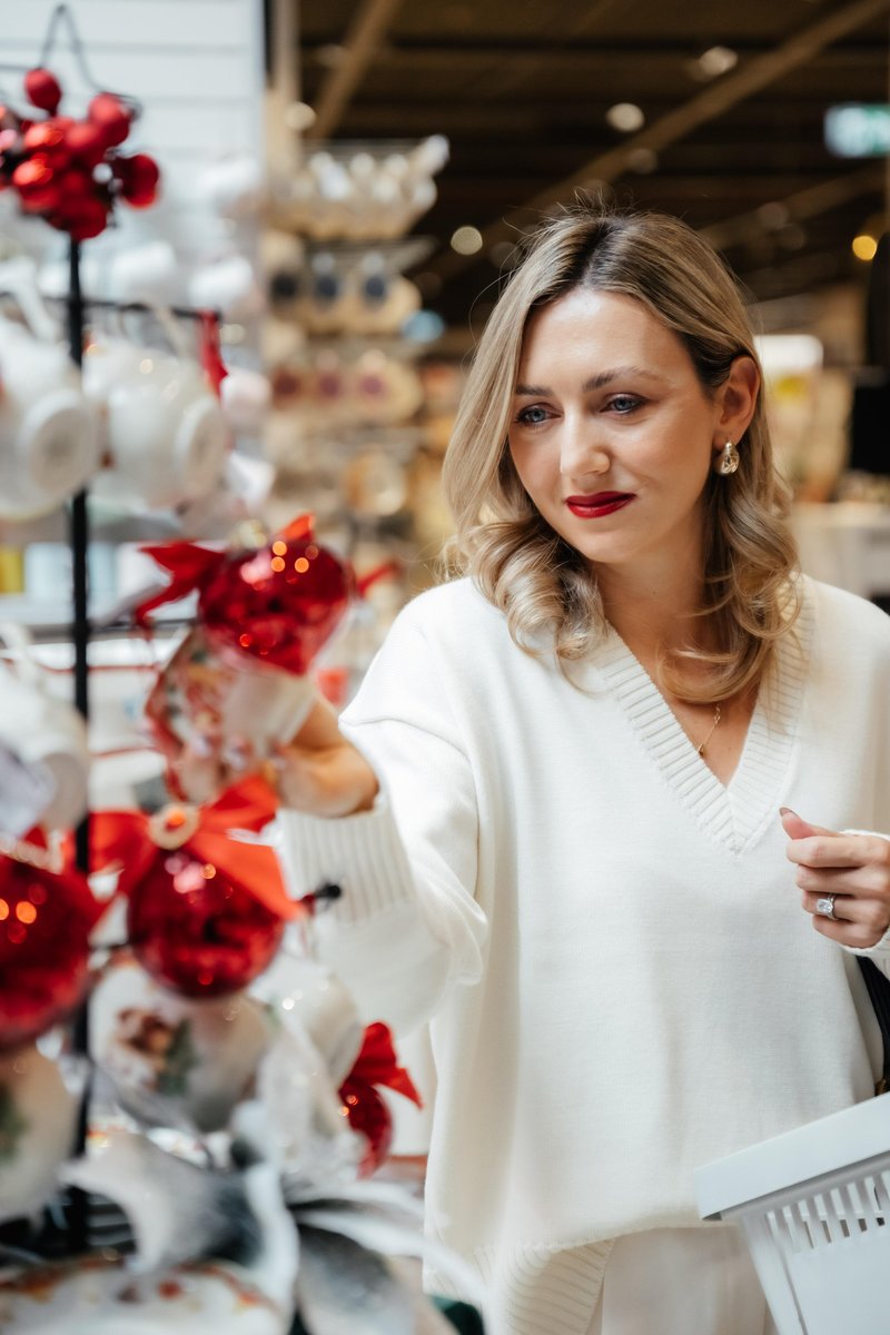 Prehiteli smo Mariah Carey in obiskali dih jemajoč božični sejem v Ljubljani, še kako vreden obiska!