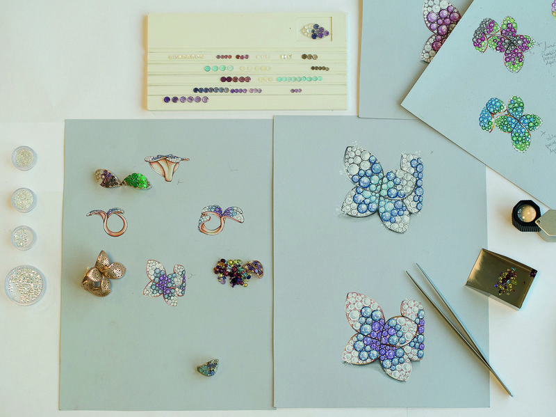 Preizkusile smo nakit, ki seže globlje od kože: Pasquale Bruni ustvarja kose, ki se dotaknejo naše osebnosti