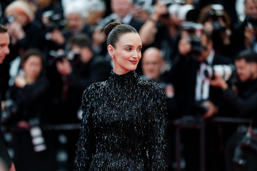 Oda materam: Charlotte Le Bon v novi kampanji Jacquemus (foto: Profimedia)