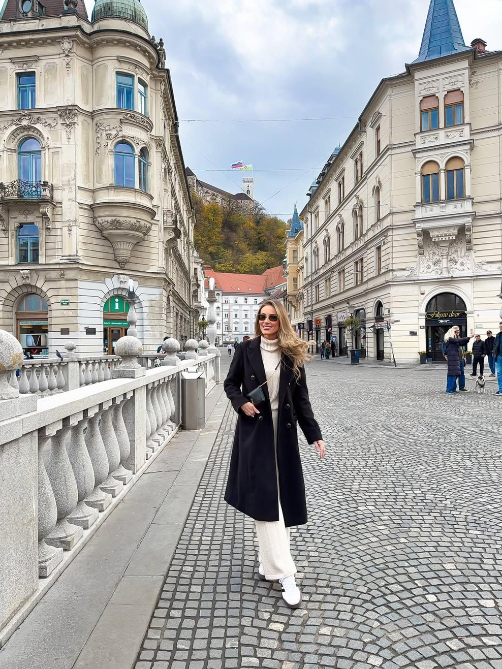 Turistka začudena nad obiskom v Sloveniji: "Ena stvar mi nikakor ni jasna … " (foto: instagram/@samiira.maurici)