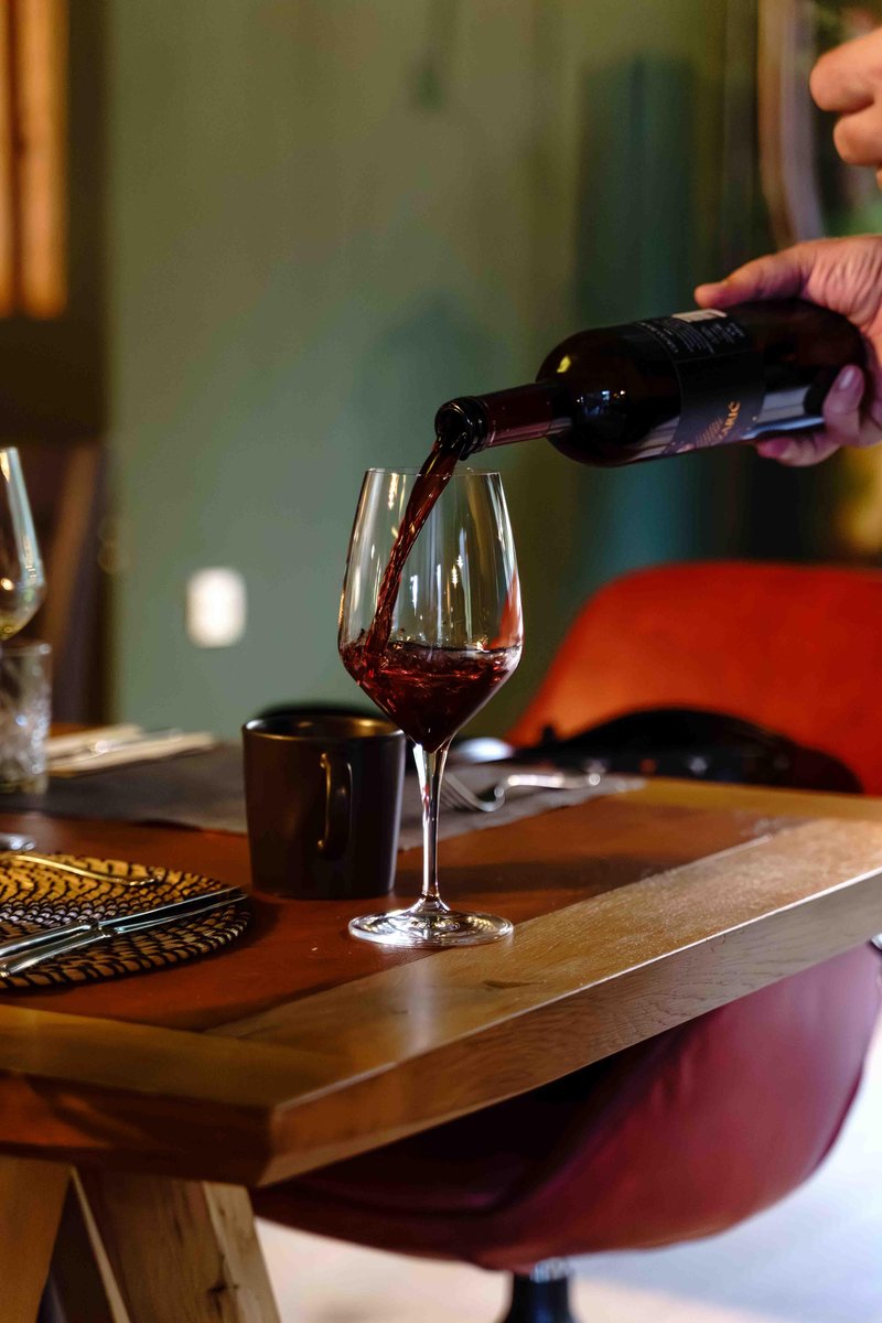 Najlepši zimski oddih s pogledom na Triglav: novo poglavje butičnega Hotela Boka