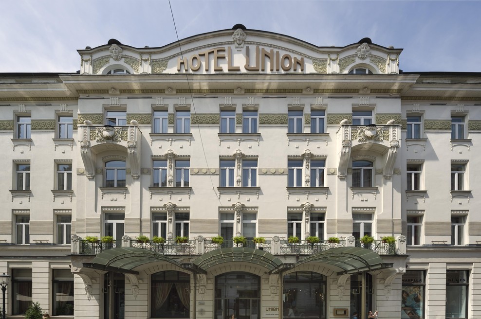 Ljubljanski hotel, v katerem so prespali od britanske kraljice do svetovnih ikon — imamo seznam! (FOTO) (foto: Grand Hotel Union Eurostars)