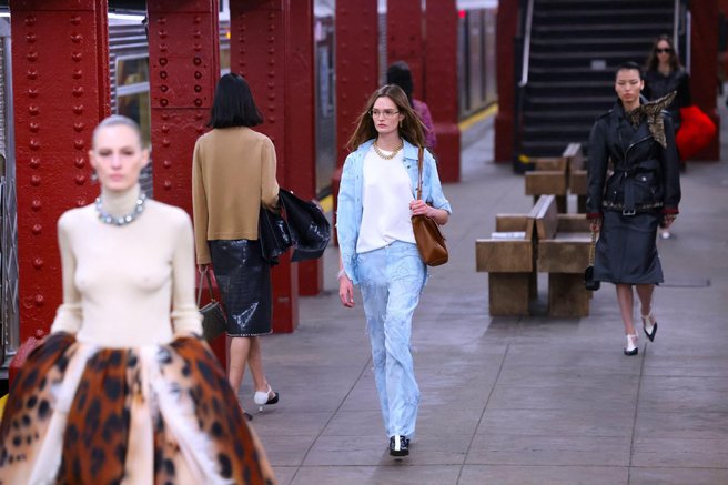 Chanel Métiers d’Art 2025: podzemna modna kulisa New Yorka