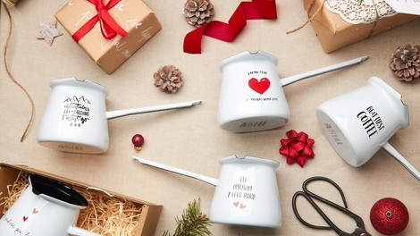 Nostalgično darilo, ki ga lahko podarite letos za božič (izdelano v Sloveniji)