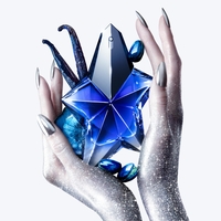 Zvezdni dotik pistacije: to je najbolj glamurozna Angel dišava do zdaj