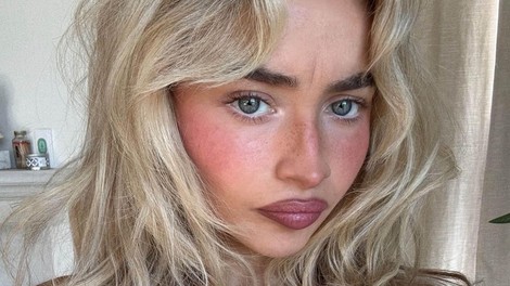 Majhna zimska beauty rutina, ki dela čudeže za vaše lase